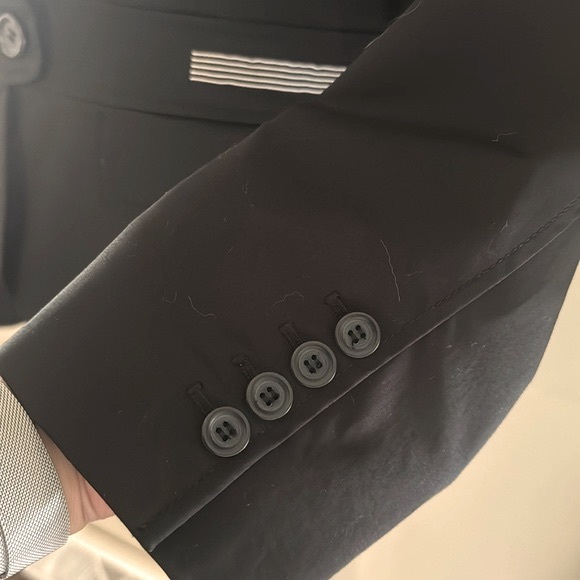 LOFT black jacket with one button and two simulated pockets size 14 - Picture 4 of 10